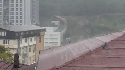 Sarıyer'de sel sularının geldiği anlar