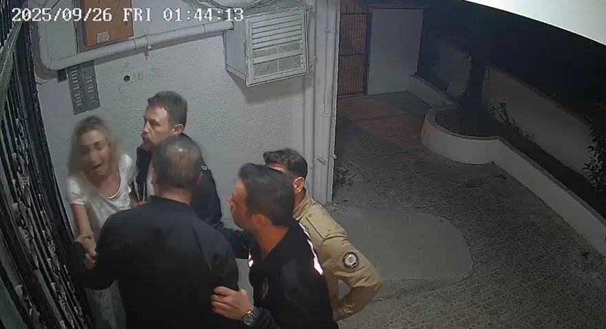 Güllü'nün öldüğü geceden yeni görüntü. Polise panikle defalarca "Annem iyi mi?" diye sormuş