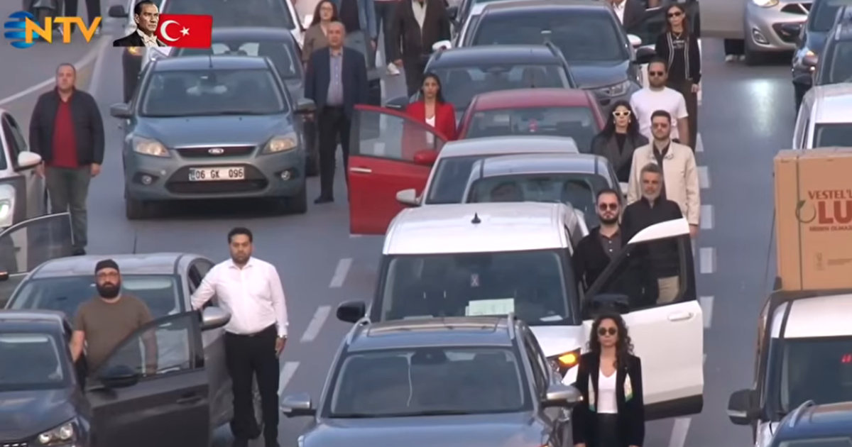 Saat 09.05'te hayat durdu