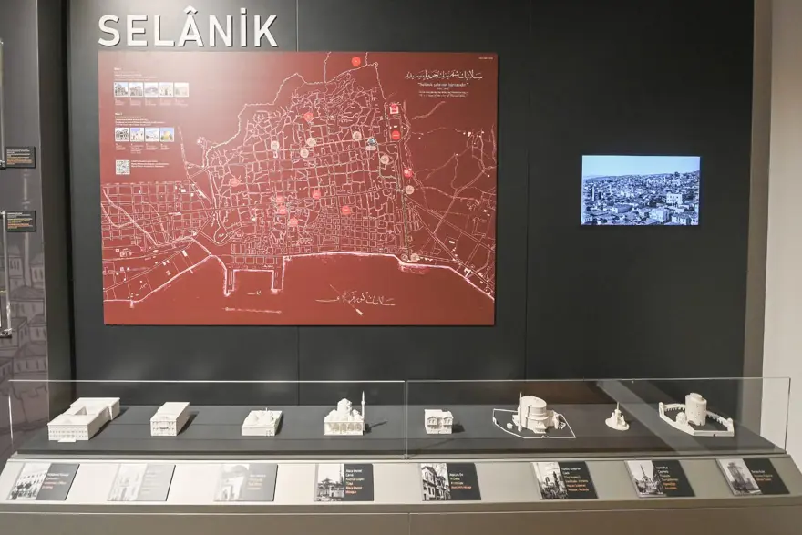 11 aydır restorasyondaydı: Atatürk'ün doğduğu ev ziyarete açıldı 12