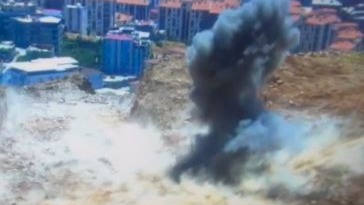 Şantiye alanından patlamamış roketatarlar çıktı