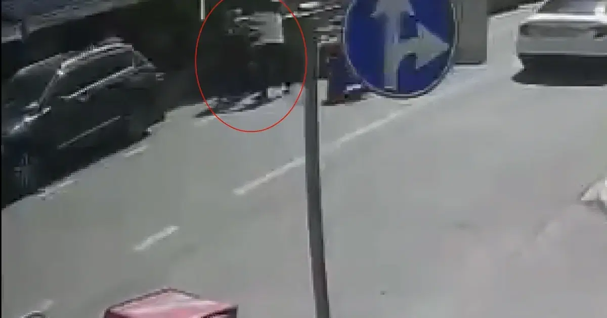 Şişli'de motosiklet park kavgası. Yumruk atan araç sahibini bıçakladı