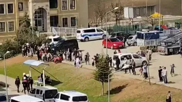Siirt'te sitede aidat kavgası çıktı. Yaralılar var