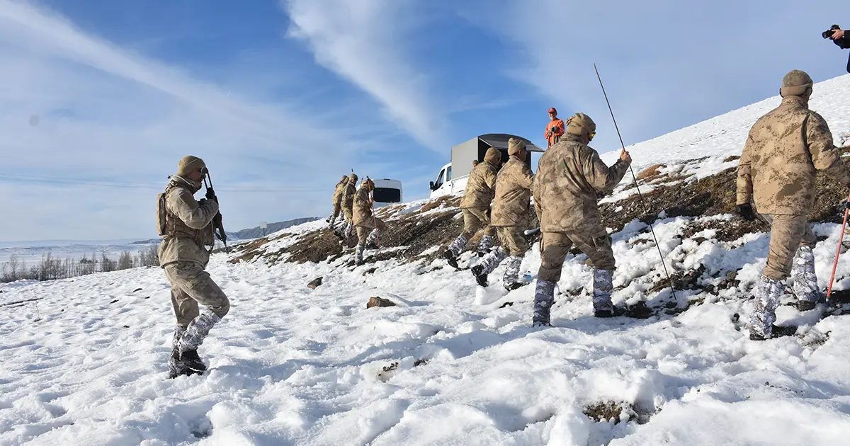 Kayıp adamdan yedi gündür haber yok, komandolar da sahaya indi