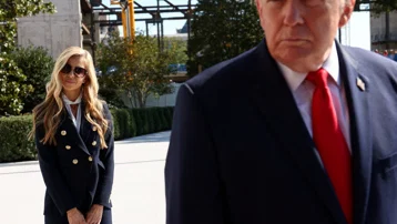 Avukat yalanı başını yemiş olabilir. Trump sözcüsünü neden kovdu?