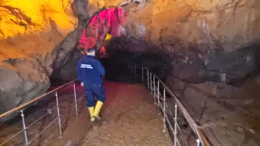 Türkiye'nin en uzun mağaralarından Gökgöl'ü su bastı. Ziyaretçi girişi durduruldu