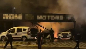 Suç örgütü adına oto galeriyi kundaklayan 3 şüpheli yakalandı