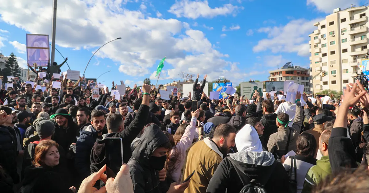 Suriye’de Tartus ve Lazkiye’ye ordu birlikleri gönderildi