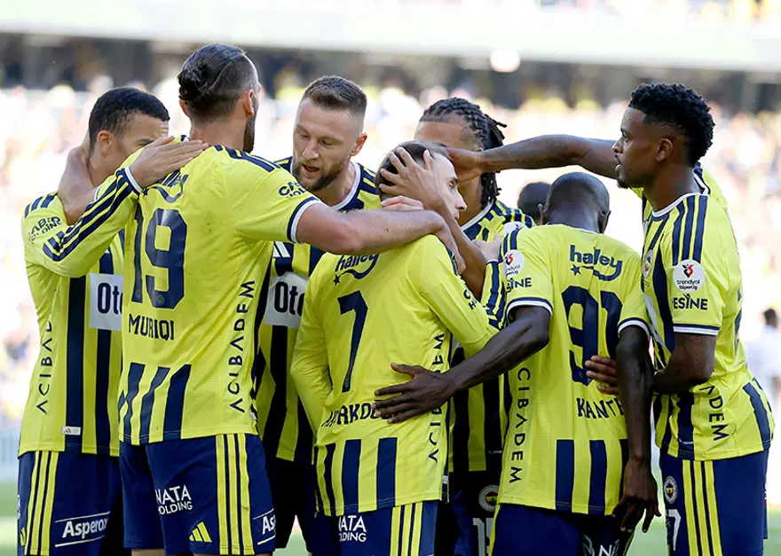 Milli takımda sakatlandı, Fenerbahçe'de ciddi alarm 