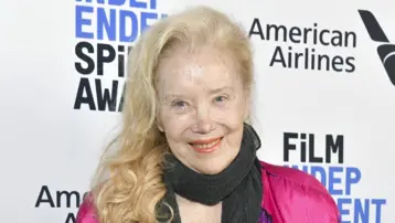 Altın Küre ödüllü ABD'li oyuncu Sally Kirkland hayatını kaybetti