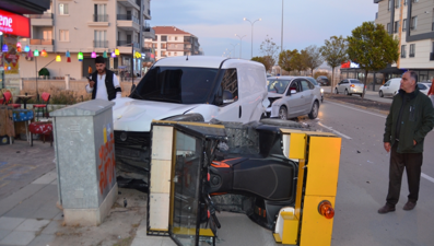 Park halindeki araçlara çarptı, "Beni morga götürün" dedi

