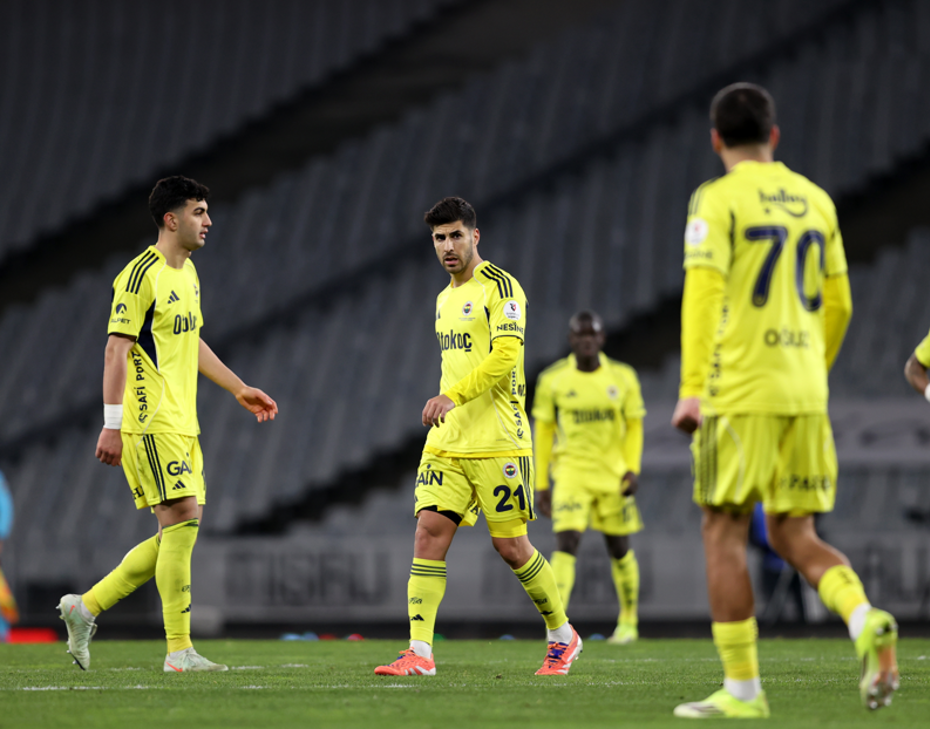 Fenerbahçe çıkış arıyor, Kadıköy'de 3 eksik