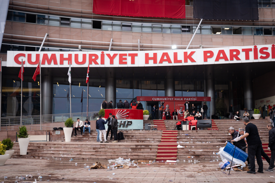 CHP Genel Merkezi önünde kadını yaralayan araca yönelik iddialar gündemde 2