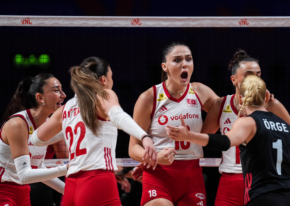 Filenin Sultanları final için sahaya çıkıyor