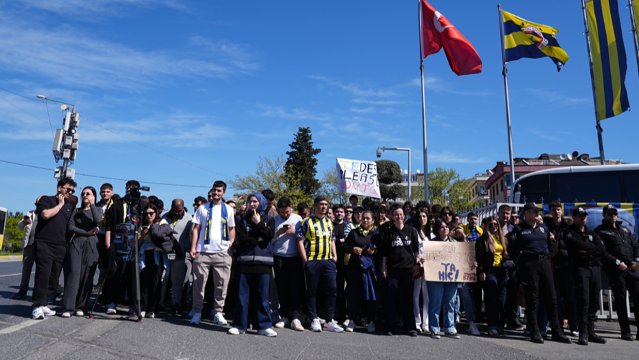 Taraftar veda için Samandıra'ya koştu. 