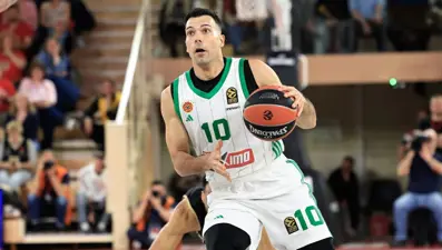 Ergin Ataman'ın takımında yeni imza: Panathinaikos, Sloukas ile tazeledi