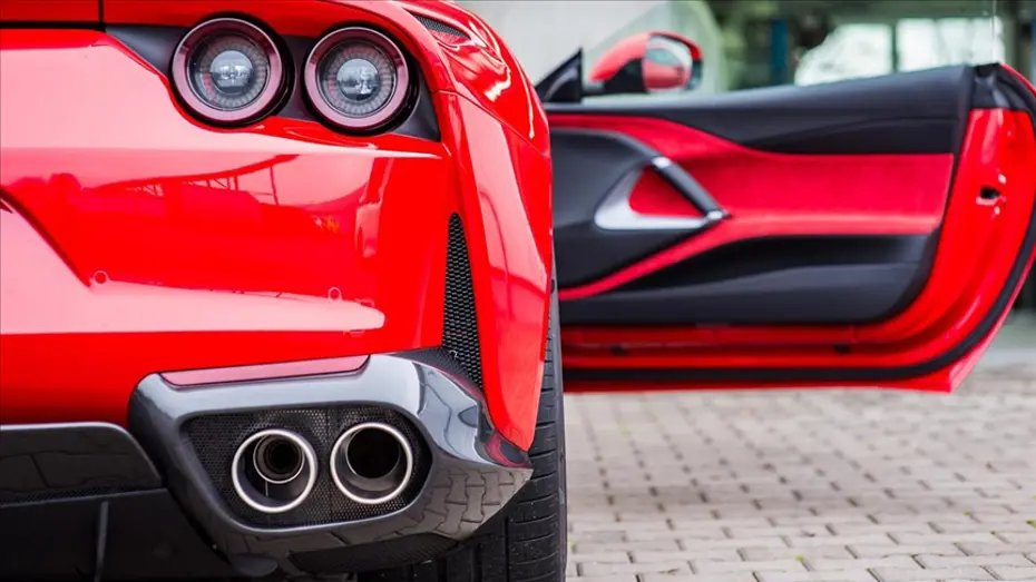 Avrupa Birliği baskılara dayanamadı. 2035'te getirilecek içten yanmalı yasağı hafifletiliyor