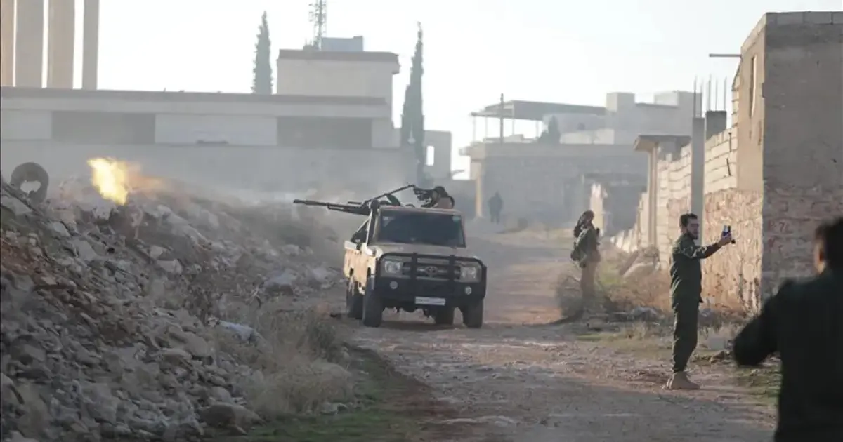 Suriye ordusu YPG ile çatışıyor