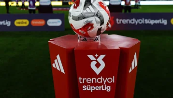Süper Lig heyecanı başlıyor. İlk düdük Rams Park'ta