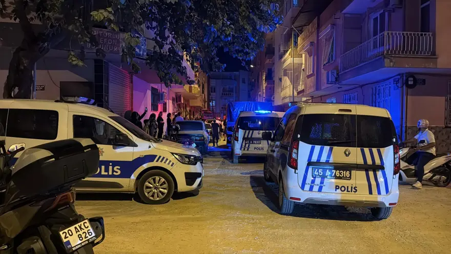 KADIN İTFAİYE MERDİVENİYLE KURTARILDI 2