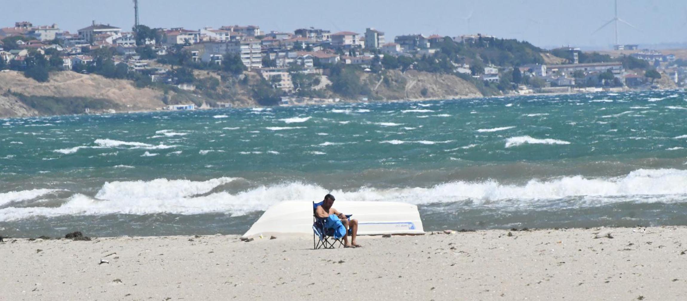 Tekirdağ Saray ve Kırklareli Vize'de denize girmek yasaklandı
