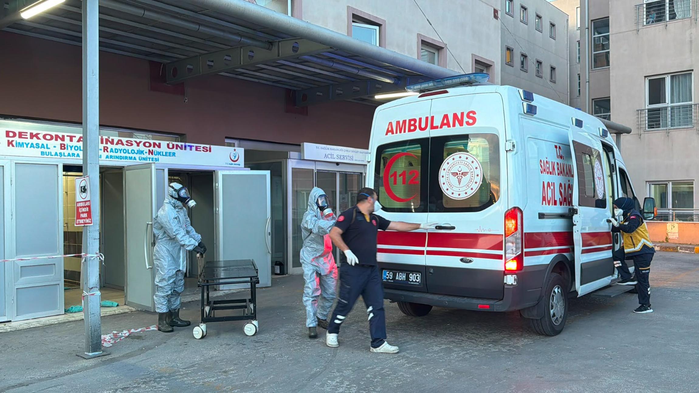 Kimya fabrikasında patlama. 1'i ağır 4 işçi yaralandı