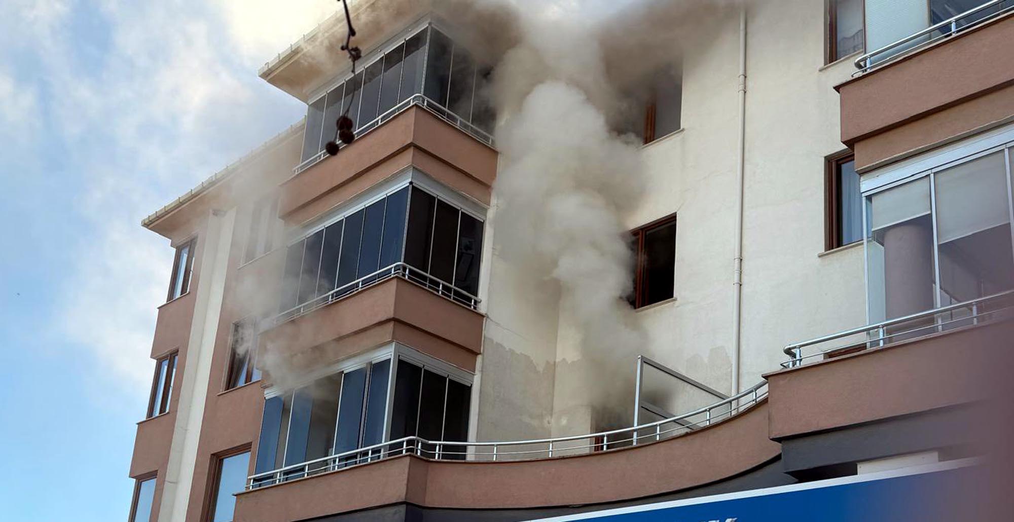 Teyzesini öldürmüştü. Cinayeti yapay zekaya sorarak planlamış