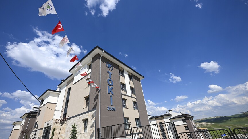 TOKİ yüzde 25 indirim kampanyası başlıyor. Başvuru şartları neler? İşte ayrıntılar: Bilinenler ve sonraki adımlar