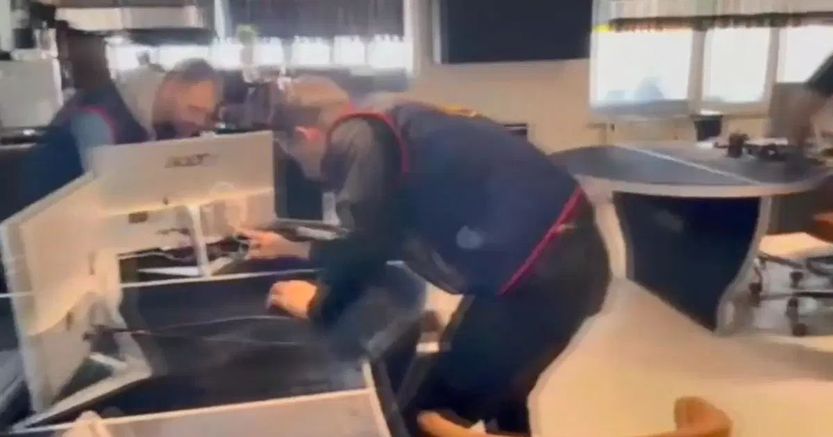 Trafik kazası geçirenlerin bilgilerini paylaşarak dolandırıcılık yapan şebekeye operasyon