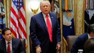 ABD Başkanı Trump'tan "gerekirse Venezuela topraklarını da vururuz" tehdidi