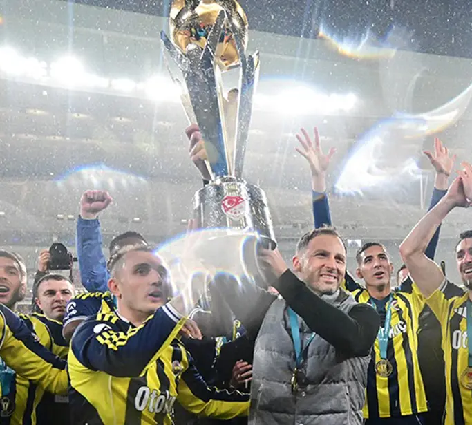 Fenerbahçe sonrası durağını "Eminim" diyerek açıkladı