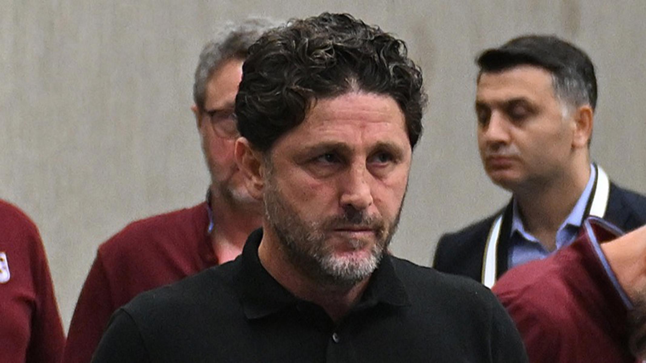 Trabzonspor'da Fatih Tekke'nin istifası tartışma konusu. "Çok ama çok yakışıksız"