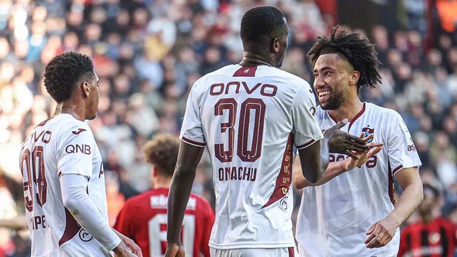 Trabzonspor, Gaziantep'te iki dakikada geri döndü