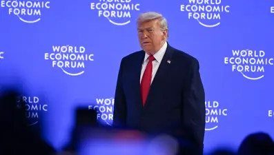 Trump Davos'ta konuştu. Yeniden Grönland'ı istedi: Anlaşma çerçevesi oluştu