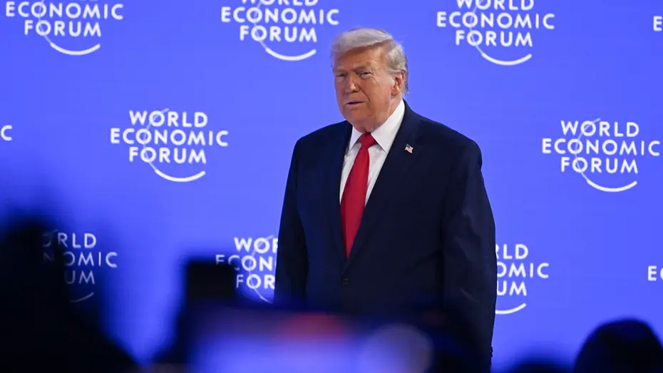 Trump Davos'ta konuştu. Yeniden Grönland'ı istedi: 