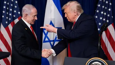 Trump'tan Netanyahu açıklaması. "İran karşısında tek başına kalabileceğini söyledim"