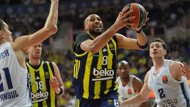EuroLeague'deki Türk derbisinde kazanan Fenerbahçe Beko