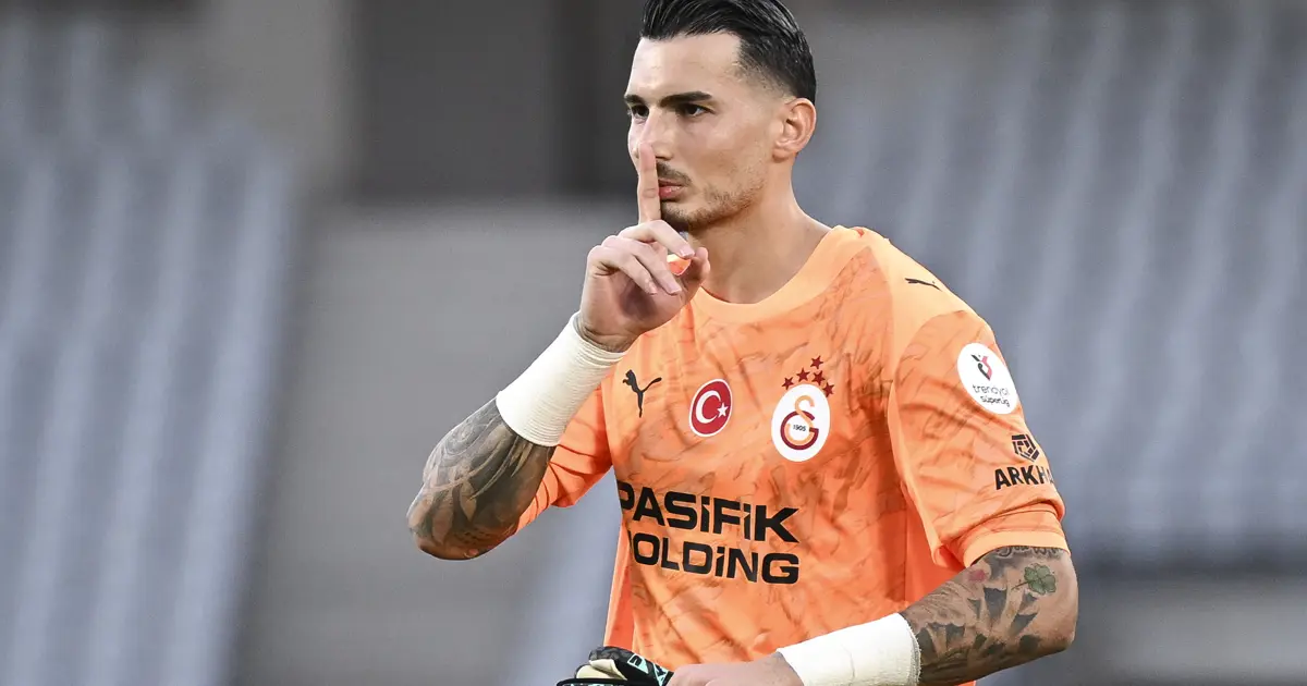 2 penaltı kurtardı, dikkatleri üzerine çekti. 3 dev kulüp onu istiyor