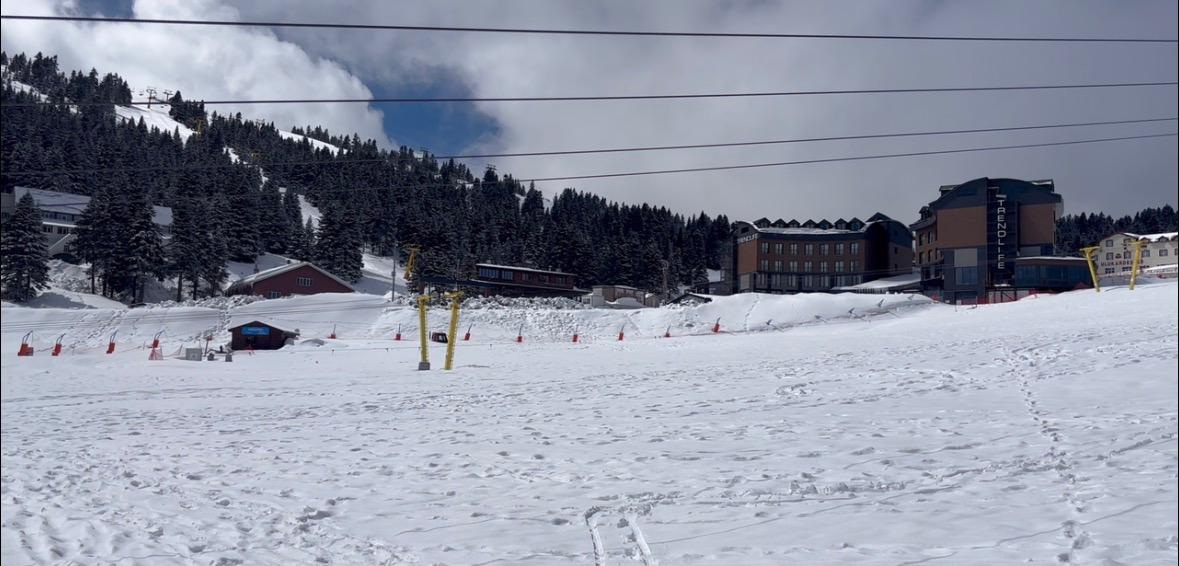 "Beyaz Cennet"te kar var, tatilci yok. Çoğu otel sezonu kapattı
