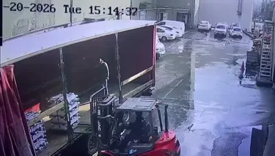 "Ucuza taşıyacağız" deyip tonlarca mal çaldılar. Sözde nakliyecilerden 70 bin dolarlık ketçap çıktı