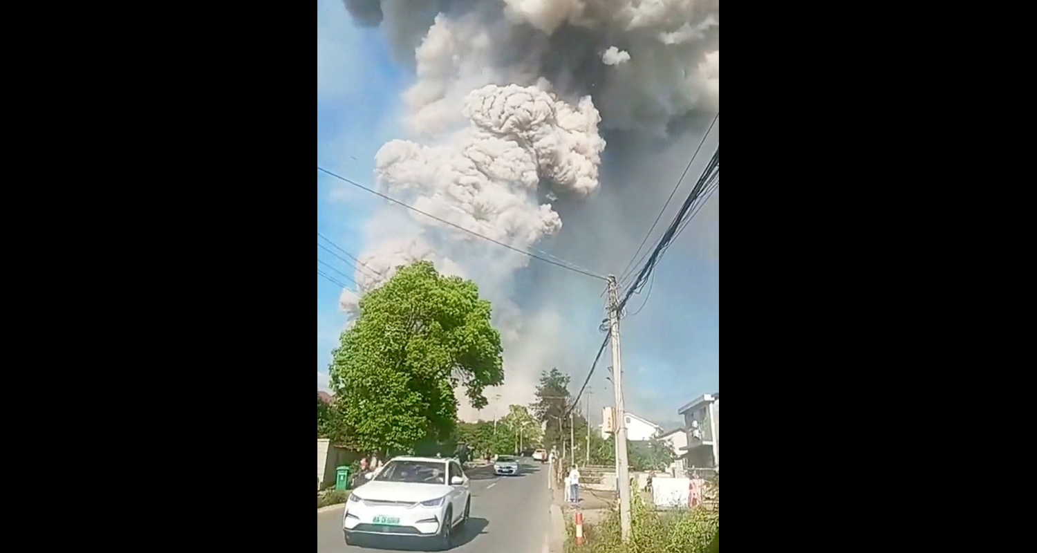 Çin'de havai fişek fabrikasındaki patlama. 21 kişi hayatını kaybetti