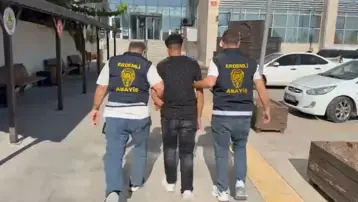 Türk vatandaşlığı vaadiyle 664 bin lira dolandırdılar