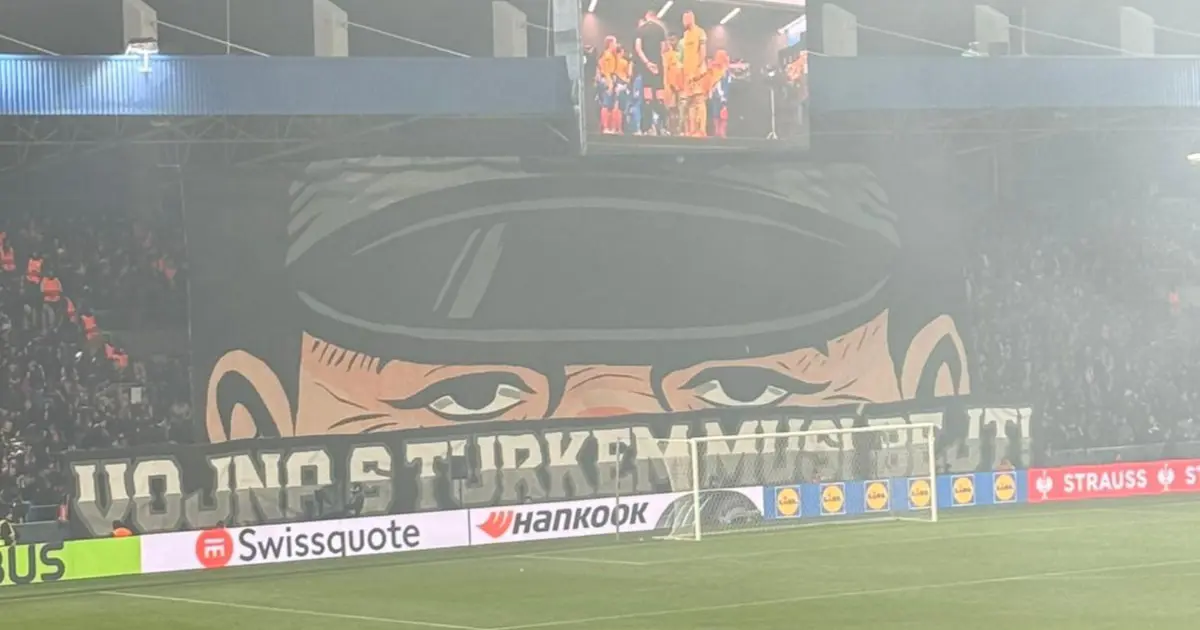 Fenerbahçe maçında tepki çeken pankarta açıklama