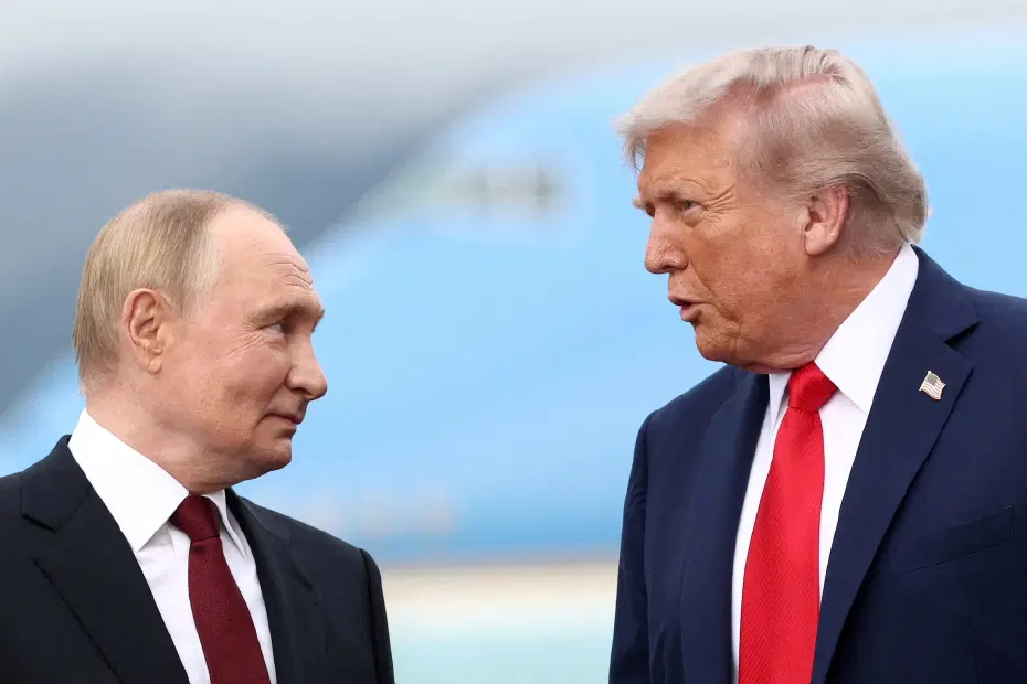 1,5 saat sürdü, ikisi de telefonu kapatmak istemedi. Putin ve Trump ne konuştu?