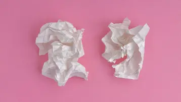 ABD’li öğrenci, sanat sergisindeki yapay zekalı görselleri söküp yedi