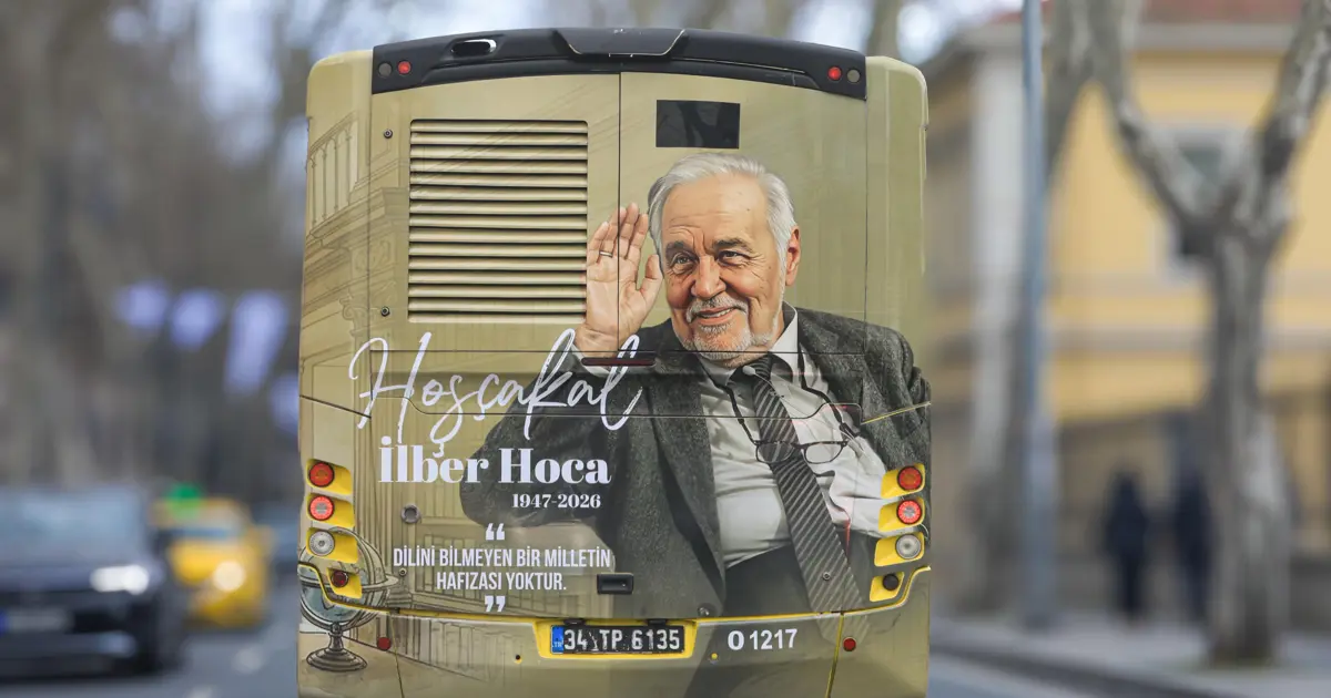 Duayen tarihçiye vefa. İlber Ortaylı'ya özel saygı otobüsü