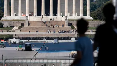 Trump'ın yenilenmesi için milyonlar harcadığı Lincoln Anıt Havuzu krizi devam ediyor