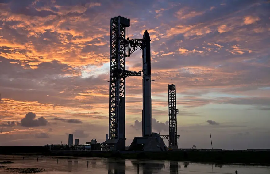 SpaceX ortaklarından sıra dışı talep: "Roketi pembeye boyayabilir miyiz?" 3 SpaceX ortaklarından sıra dışı talep: "Roketi pembeye boyayabilir miyiz?" 3