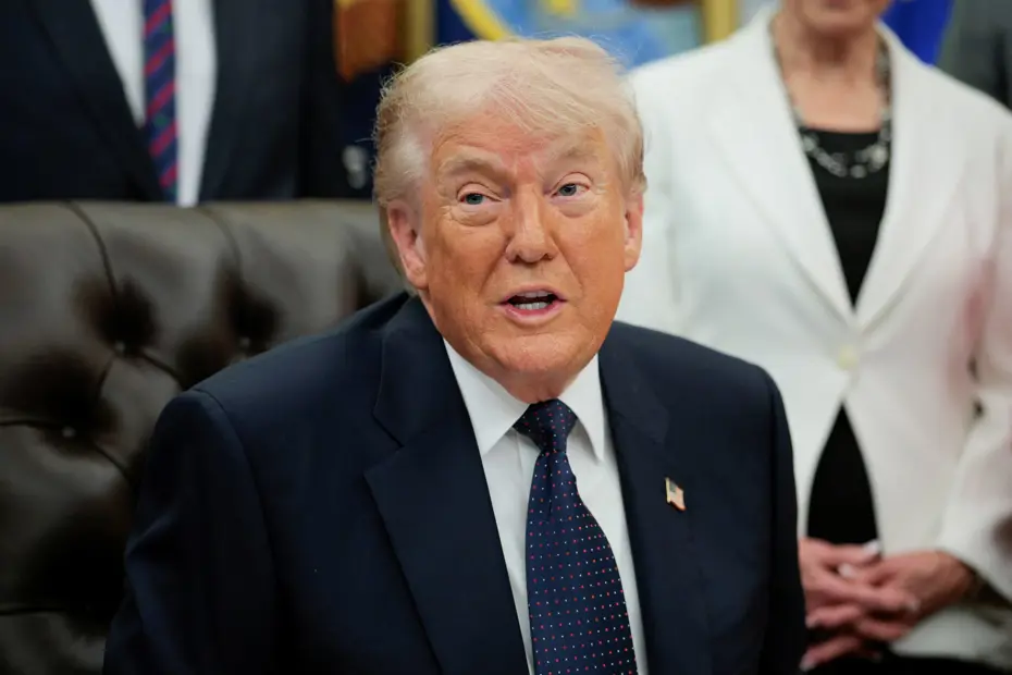 Trump'tan Hürmüz açıklaması. 