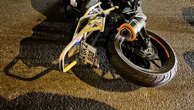 Zonguldak'ta motosiklet sürücüsü otomobilin altında kaldı: 1 ölü